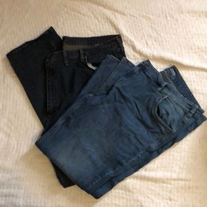 Lot of 2 men’s jeans